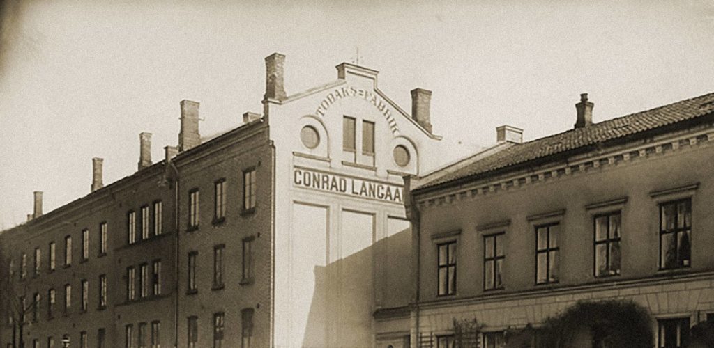 Gammelt bilde av Tobakksfabrikken til Conrad Langaard.