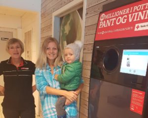Småbarnsmor Gunhild vant en million på tomflasker på Spar Frakkagjerd i Rogaland.